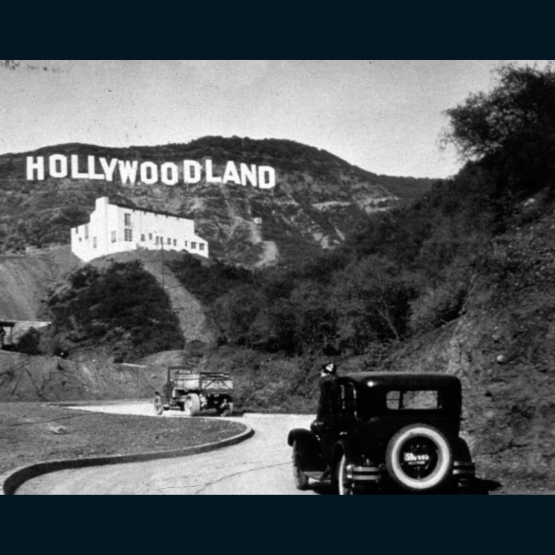📸 Hollywood Land Sign 

1930