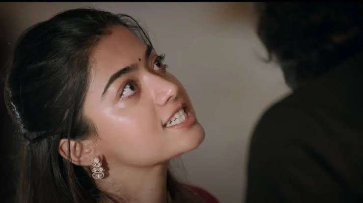When i ask my bull to buy me a sexy dress &amp; makeup kit for many times, but still he refuse

Me to my bull: yen da na matum unaku en kundi virikanum,un natha pool,kotta,sootha ellam nakkanum naduvula nee kusu pota adhayum thanganum, ithe na onnu panna sonna matum panna matengura😡