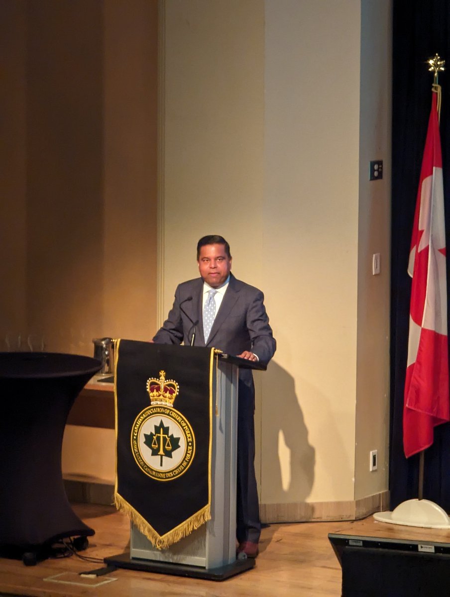 PoliceMemorialRibbon (@ribbonsociety) on Twitter photo First up today <a href="/CACP_ACCP/">CACP / ACCP</a>: #PublicSafety Minister <a href="/gary_srp/">Gary Anandasangaree</a> @PublicSafetyCanada.
He recognised it's no longer just being a police officer, but also acting as a street social worker.
Addressed impacts of #geopolitics & #SocialUnrest on policing in trying times.
#CACP2025 #PPOMRS First up today <a href="/CACP_ACCP/">CACP / ACCP</a>: #PublicSafety Minister <a href="/gary_srp/">Gary Anandasangaree</a> @PublicSafetyCanada.
He recognised it's no longer just being a police officer, but also acting as a street social worker.
Addressed impacts of #geopolitics & #SocialUnrest on policing in trying times.
#CACP2025 #PPOMRS