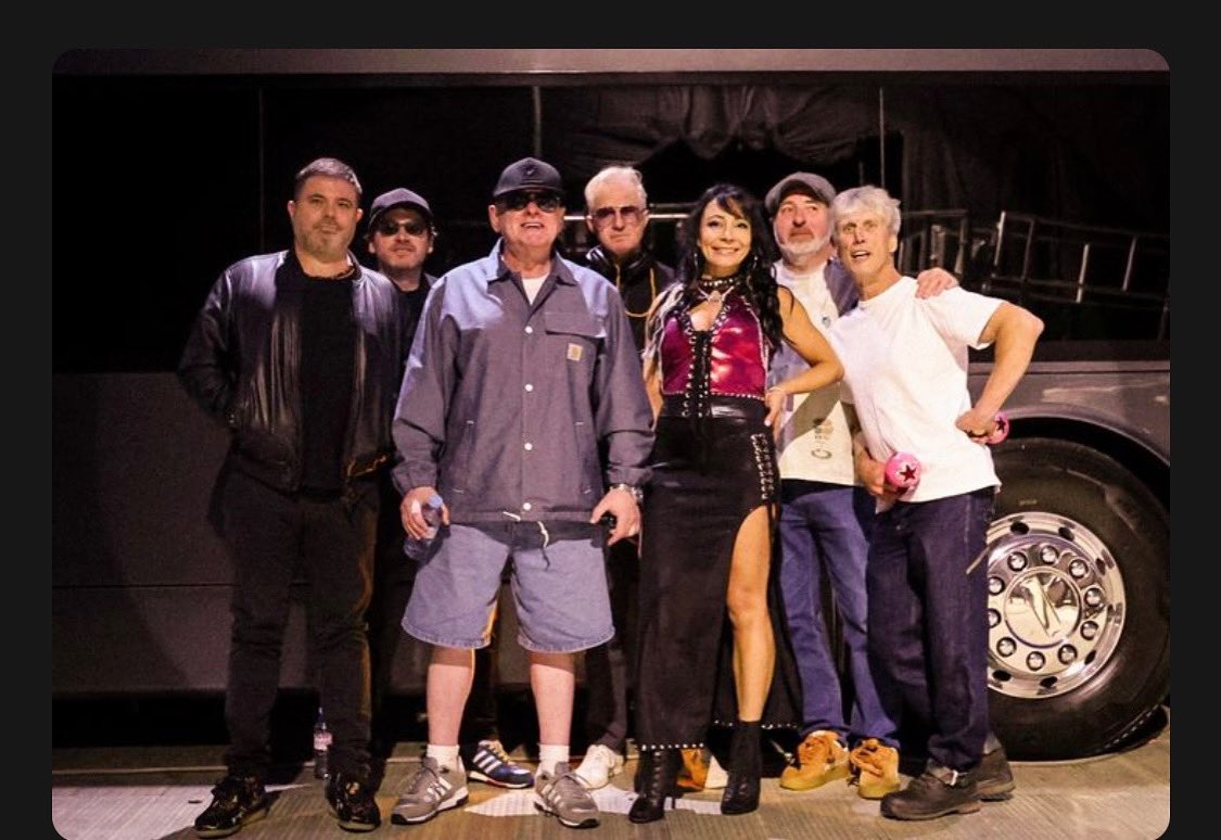 Shaun Ryder (@officialswr) on Twitter photo .
EUROPE!!!!!
.
π§πͺ Belgium π«π· France
πͺπΈ Spain π΅πΉ Portugal
.
Happy Mondays play shows across Europe this September ποΈπΈπͺπΊπ»
.
Ticket links in comments & bio ποΈ
.
π· <a href="/ShavorneWPhotos/">Shavorne Wilbraham</a>
.
#HappyMondays #Livemusic #Europe #Belgium #France #Spain #Portugal .
EUROPE!!!!!
.
π§πͺ Belgium π«π· France
πͺπΈ Spain π΅πΉ Portugal
.
Happy Mondays play shows across Europe this September ποΈπΈπͺπΊπ»
.
Ticket links in comments & bio ποΈ
.
π· <a href="/ShavorneWPhotos/">Shavorne Wilbraham</a>
.
#HappyMondays #Livemusic #Europe #Belgium #France #Spain #Portugal