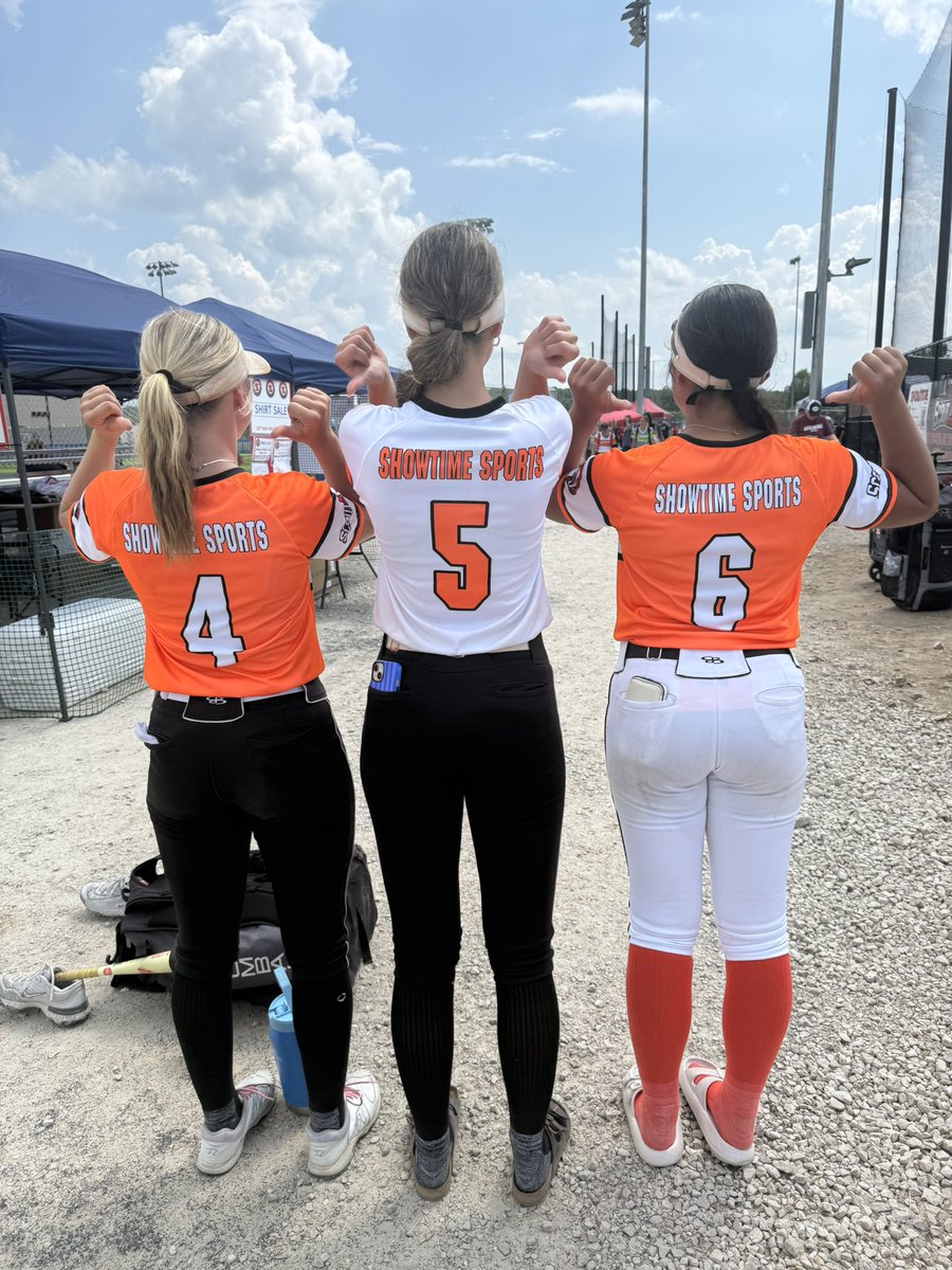 I had a great time at showtime sports, and was even chosen for player of the game after my first game! Thank you <a href="/ShowtimeSports1/">Showtime Sports</a> for making this amazing event possible! <a href="/09_WIlightning/">Wisconsin Lightning 09</a> <a href="/ProductionsW7/">W7 Productions 🏀🥎🏐⛳️🏈</a>