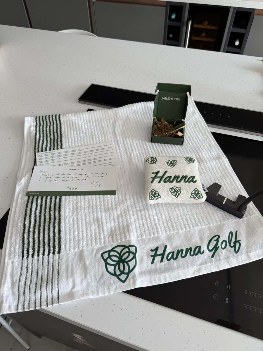 Pidgerzz's tweet photo. Like a kid at christmas receiving my @HannaGolfCo putter today. After speaking to @DoerflerJared and getting things lined up i’ve been excited for a while! That is until today when this package arrived and sent me over the edge. These guys are the real deal. Thanks again ⛳️ https://t.co/QLqTH273PQ
