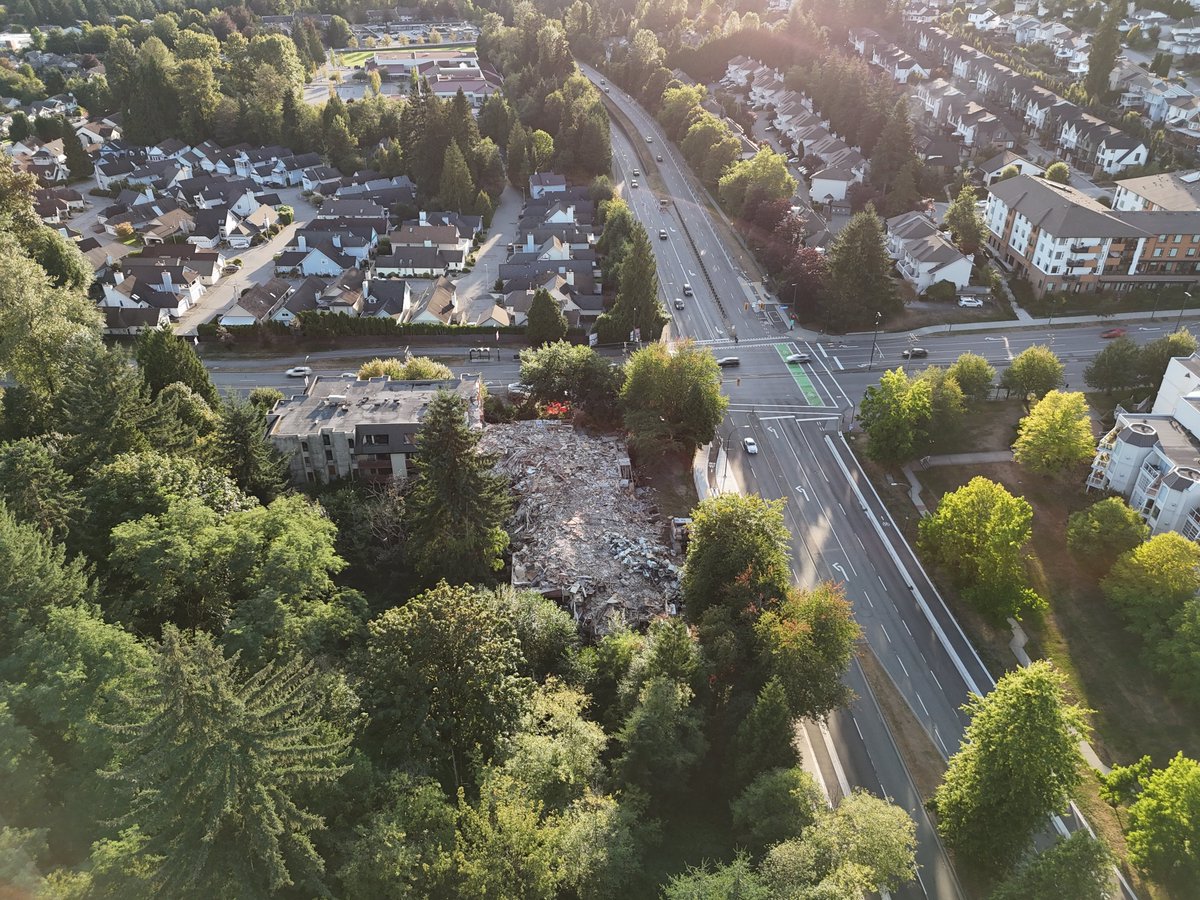 LayerDrone tweet media