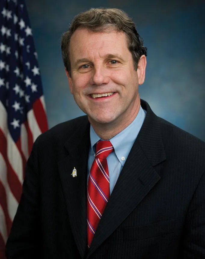 LucasSa56947288's tweet photo. RETWEET if you support Former Sen. Sherrod Brown’s run for his old Senate seat in Ohio. https://t.co/52YYF53Z7U