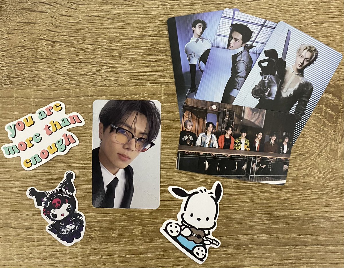 enjaeeene's tweet photo. ˚₊‧✧°♡#jaee_mails ♡°✧‧₊˚
Guess who went home? Thank you for trading with me, ate @VITAM1RA!!🫶 Tho hindi lang trade ang naganap, budolan na rin HAHAHA Also, I found a new friend, napapalibutan na po talaga ako ng heejakehoon bias😆
#tradedwithmira https://t.co/5HDhccOHwD