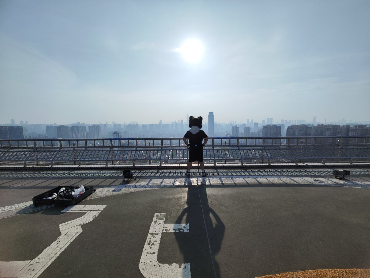 OKOK
戒色戒色，这几天满足了，正面情绪暂时充满了大脑
啊啊啊啊啊啊，但是被别人评价像疯了一样（）