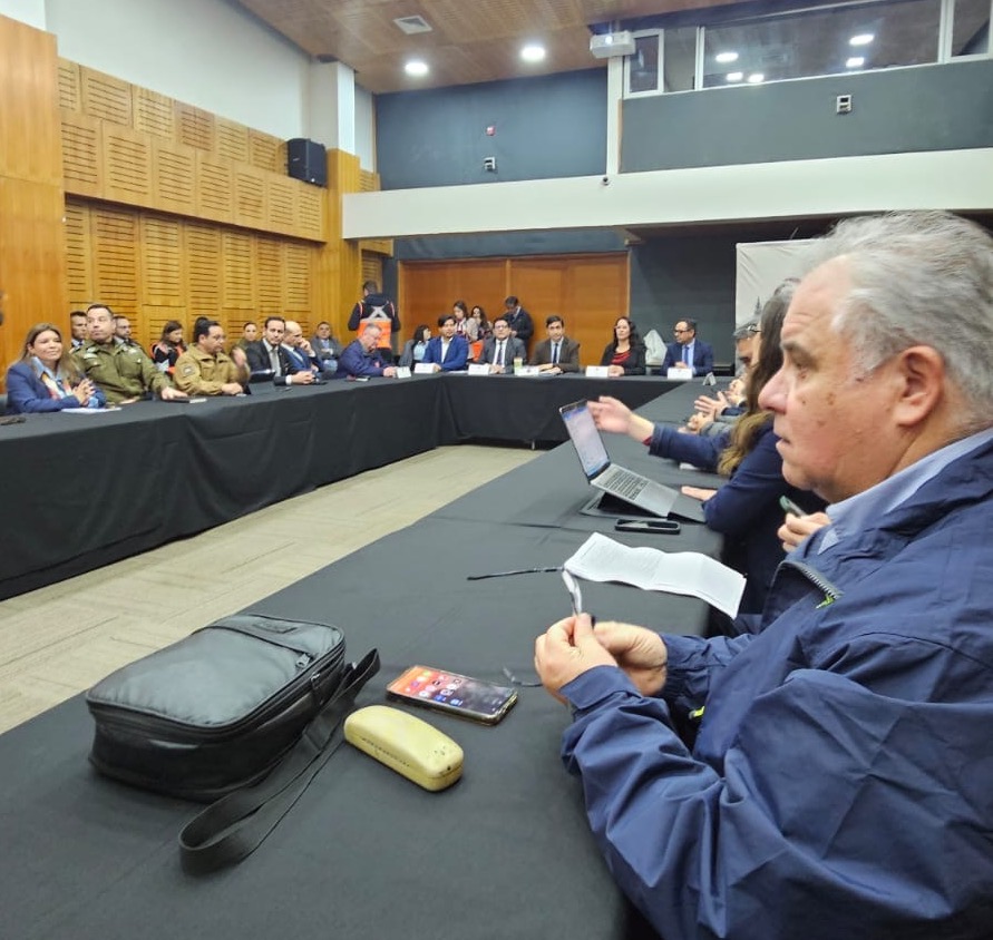 Corma Chile (@cormachile) on Twitter photo 🚫🔥Participamos de la Mesa de Protección y Prevención de Incendios Forestales del #Maule encabezada por el <a href="/SubseInterior/">Subsecretaría del Interior</a>
🎯El objetivo: analizar la coordinación interinstitucional de la temporada 2024–2025 y planificar las acciones para la próxima. 🚫🔥Participamos de la Mesa de Protección y Prevención de Incendios Forestales del #Maule encabezada por el <a href="/SubseInterior/">Subsecretaría del Interior</a>
🎯El objetivo: analizar la coordinación interinstitucional de la temporada 2024–2025 y planificar las acciones para la próxima.