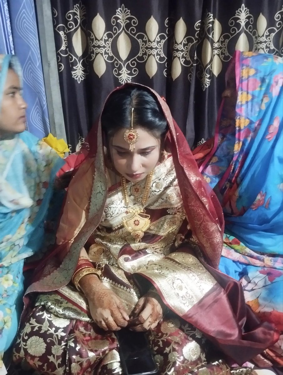 মেয়ের সংসারে মেয়ের মা অতিরিক্ত পন্ডিতি করলে সেই মেয়ের সংসার ভাঙতে বাধ্য