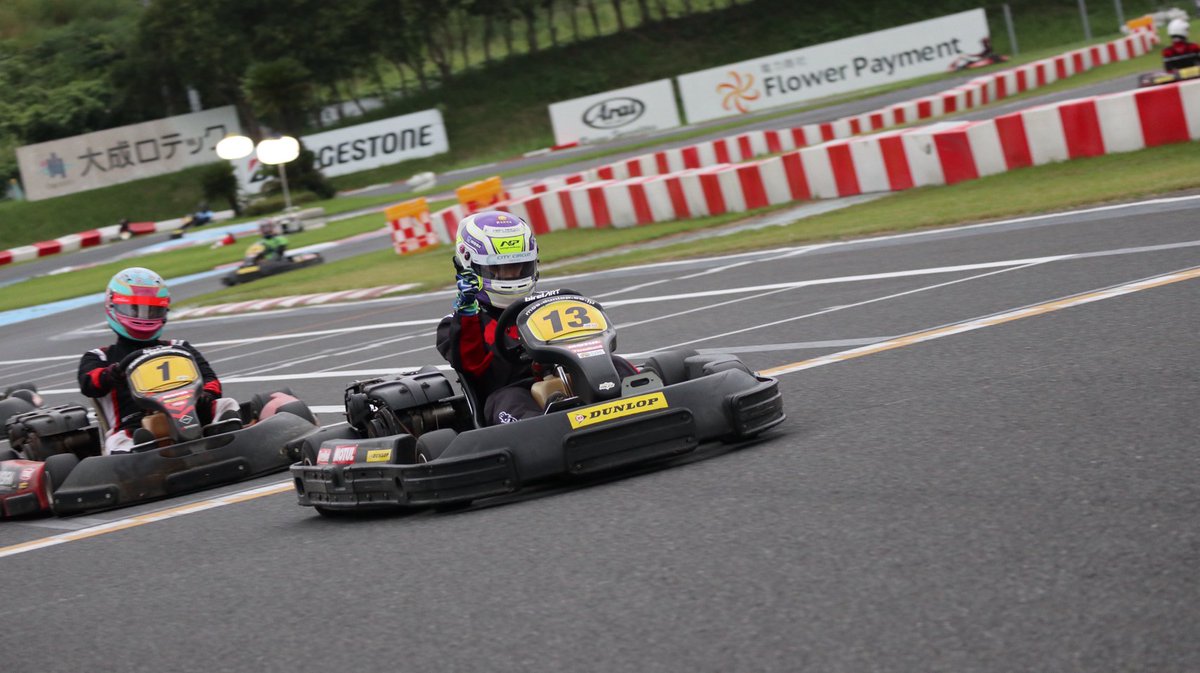 うはSCH tweet media