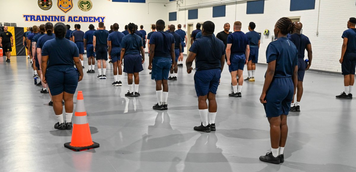 DECorrection's tweet image. It’s the first full week of training for Correctional Employee Initial Training (CEIT) Class 273! 💪

Drop your words of encouragement in the comments to cheer them on as they take on this demanding and rewarding journey!

#DelawareDOC #CEIT273 #FutureCorrectionalOfficers
