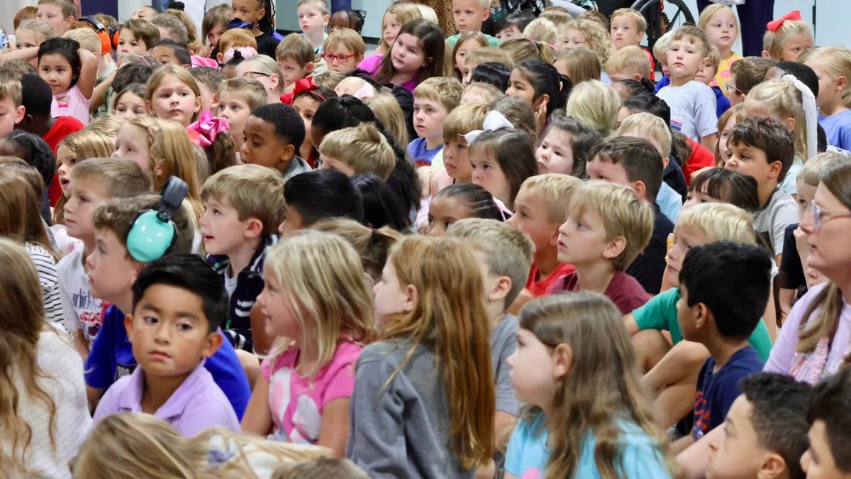 Lewisburg Primary tweet media