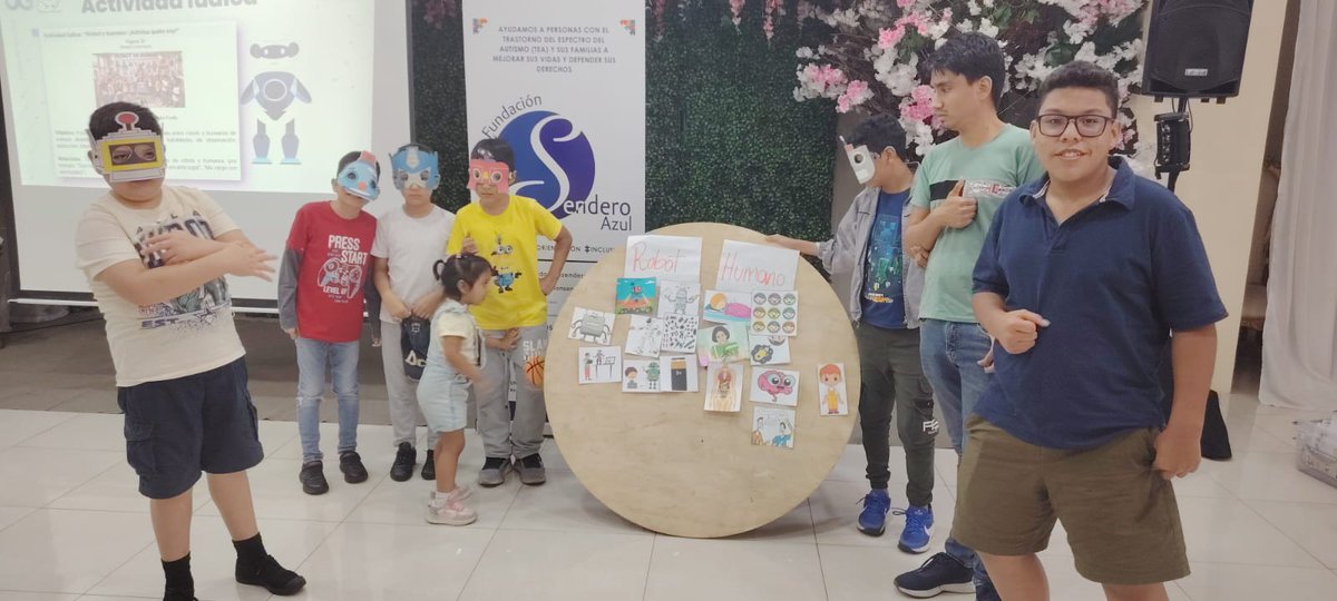 Funsendazul_'s tweet photo. 🤖¡Seguimos avanzando en el mundo de la robótica!
En este segundo módulo, nuestros chicos no solo han continuado aprendiendo, sino que han reforzado y ampliado sus conocimientos. 🚀
#Autismo #RoBotEA #autismoinfantil #UniversidaddeGUayaquil https://t.co/fajrxhGYcU