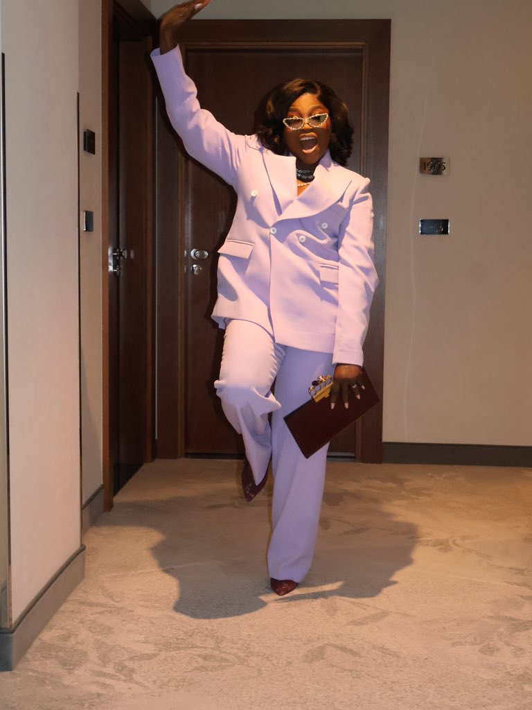 New week, fresh energy!
Let's step into these next 7 days with joy, focus, and a winning mindset❤️

#funkeakindele #neweek
