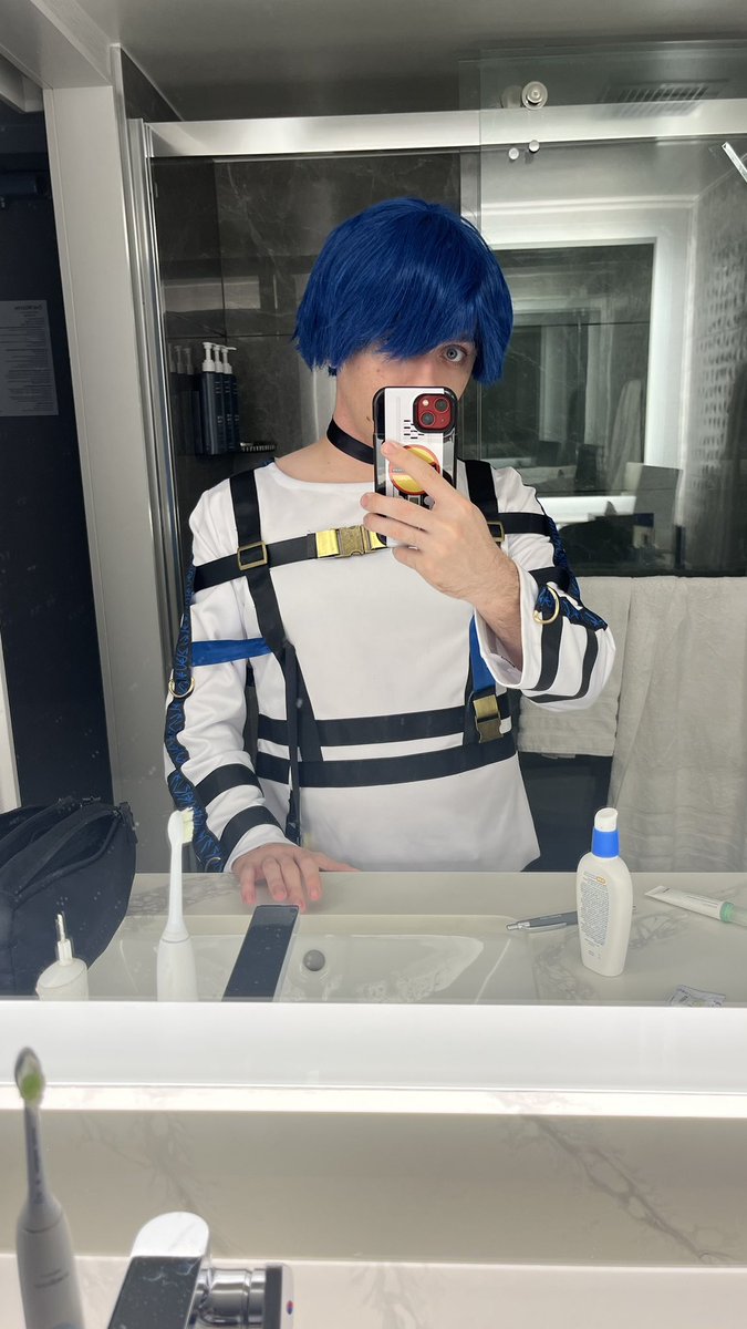 Very brief Otakon post!
Otakon was a lot of fun this year, so much that I didn’t really take too many photos haha. Big thank you to everyone who hanged with me this year and everyone who attended my panels! My mega upload should be updated soon!
#Otakon2025 #otakon