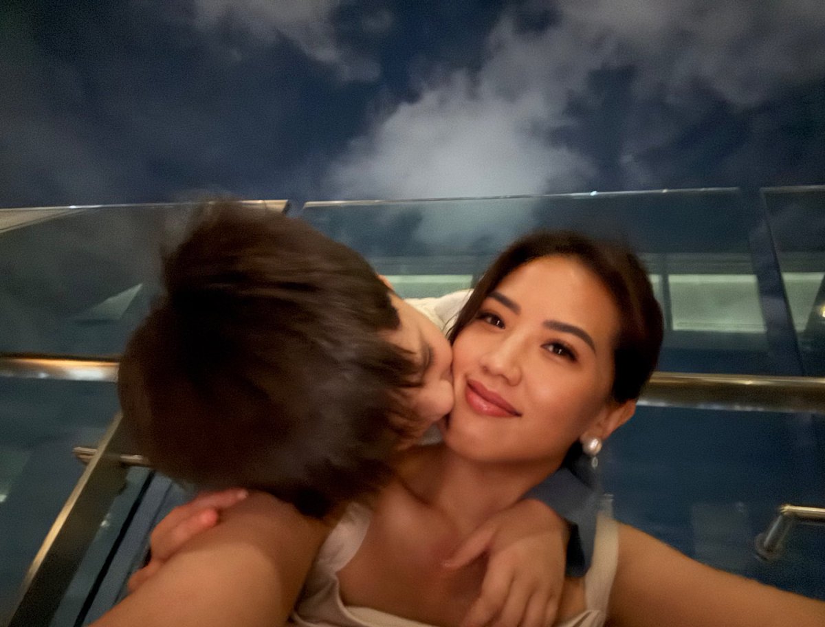 Pichapen | GATH3R (@pichapen) on Twitter photo From sleepless nights to endless love, motherhood has been my life’s most meaningful journey. 
Happy Thai Mother’s Day to all the amazing moms out there. From sleepless nights to endless love, motherhood has been my life’s most meaningful journey. 
Happy Thai Mother’s Day to all the amazing moms out there.