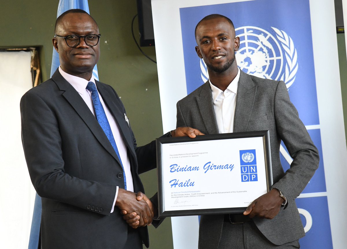 UNDPEritrea's tweet image. BREAKING: Eritrean cycling champ Biniam Ghirmay joins @UNDP as the National Goodwill Ambassador for Climate Action and Youth Empowerment for Eritrea!🌱
From making history at the Tour de France, Biniam is now championing youth-led climate action.
Welcome to the family, Biniam!…