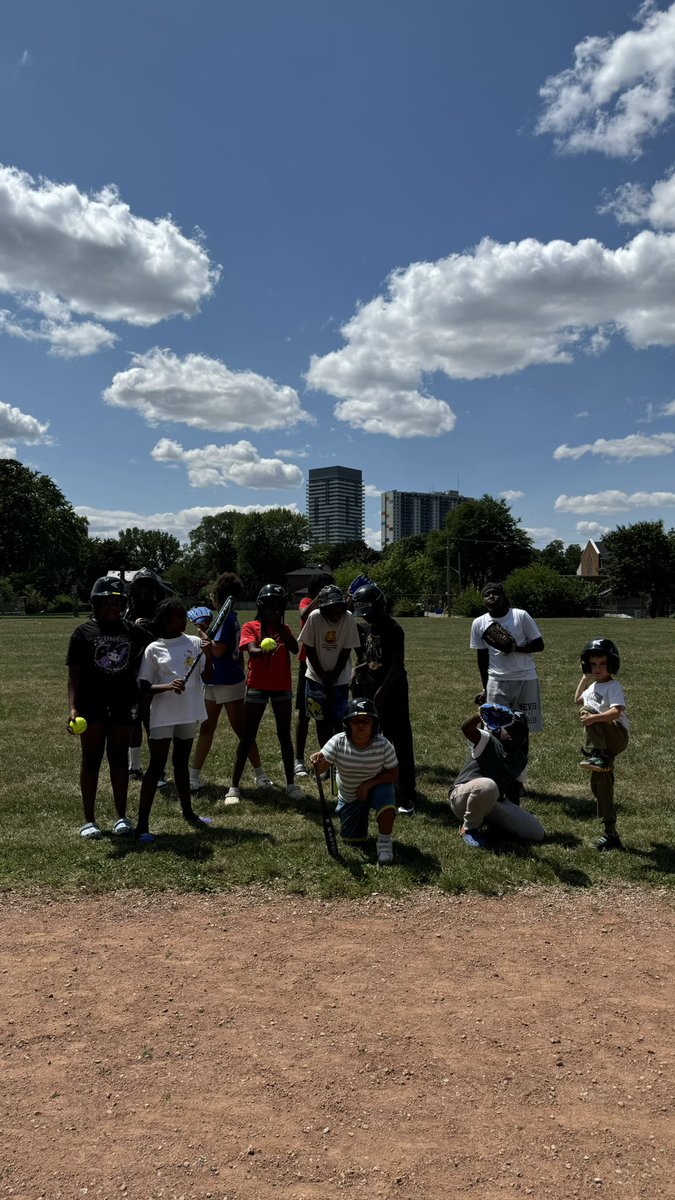 Play Forever tweet media