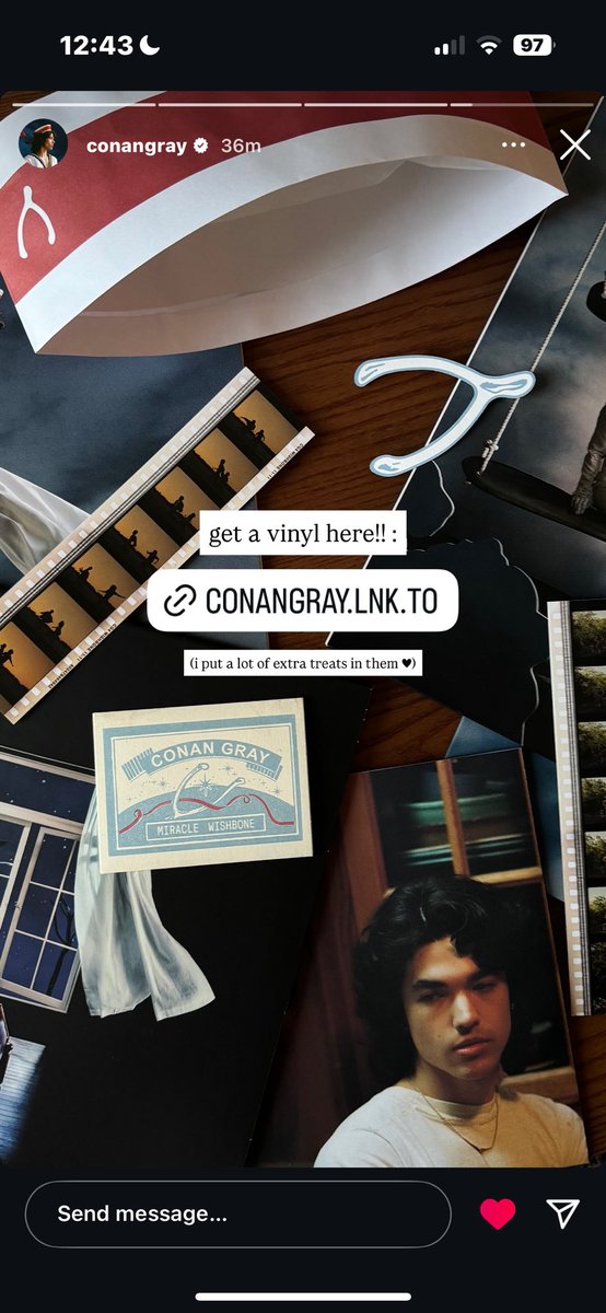 conangraysource's tweet image. ⚓️ • conan via instagram stories!
