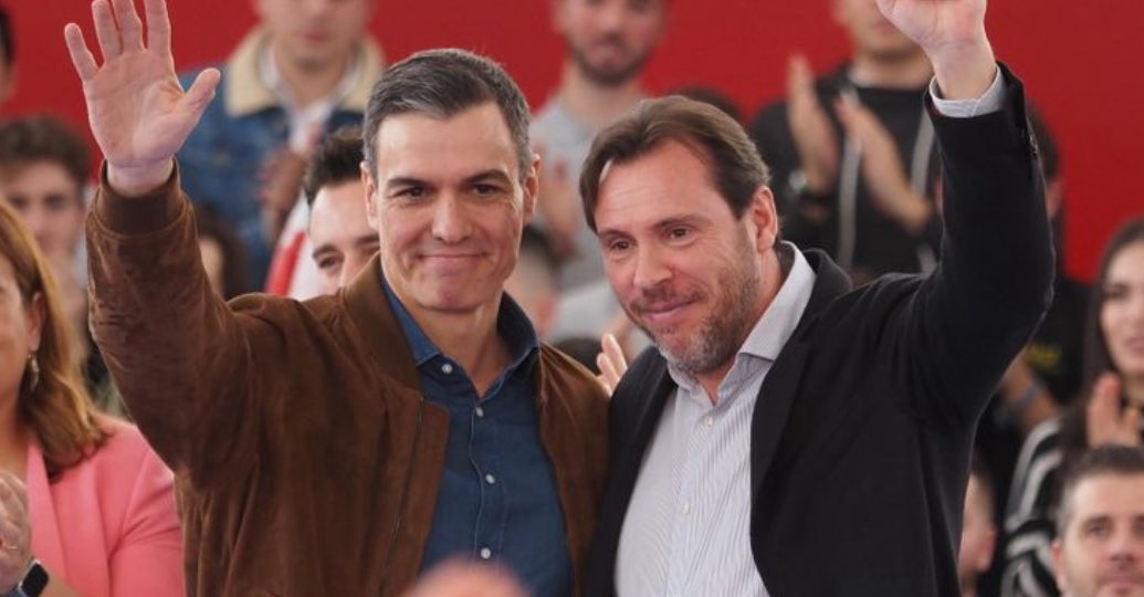Asesores de Navarra (@asenavade) on Twitter photo La verdad , he entrado en X para hacer un análisis de <a href="/oscar_puente_/">Óscar Puente</a> y realmente es tan diabólico, tan endemoniado, tan analfabeto al mismo tiempo…. tan mezquino y burdo …..
Creo que es capaz de asesin*r“ políticamente “ a <a href="/sanchezcastejon/">Pedro Sánchez</a>
Saturno devorando a su hijo !! La verdad , he entrado en X para hacer un análisis de <a href="/oscar_puente_/">Óscar Puente</a> y realmente es tan diabólico, tan endemoniado, tan analfabeto al mismo tiempo…. tan mezquino y burdo …..
Creo que es capaz de asesin*r“ políticamente “ a <a href="/sanchezcastejon/">Pedro Sánchez</a>
Saturno devorando a su hijo !!