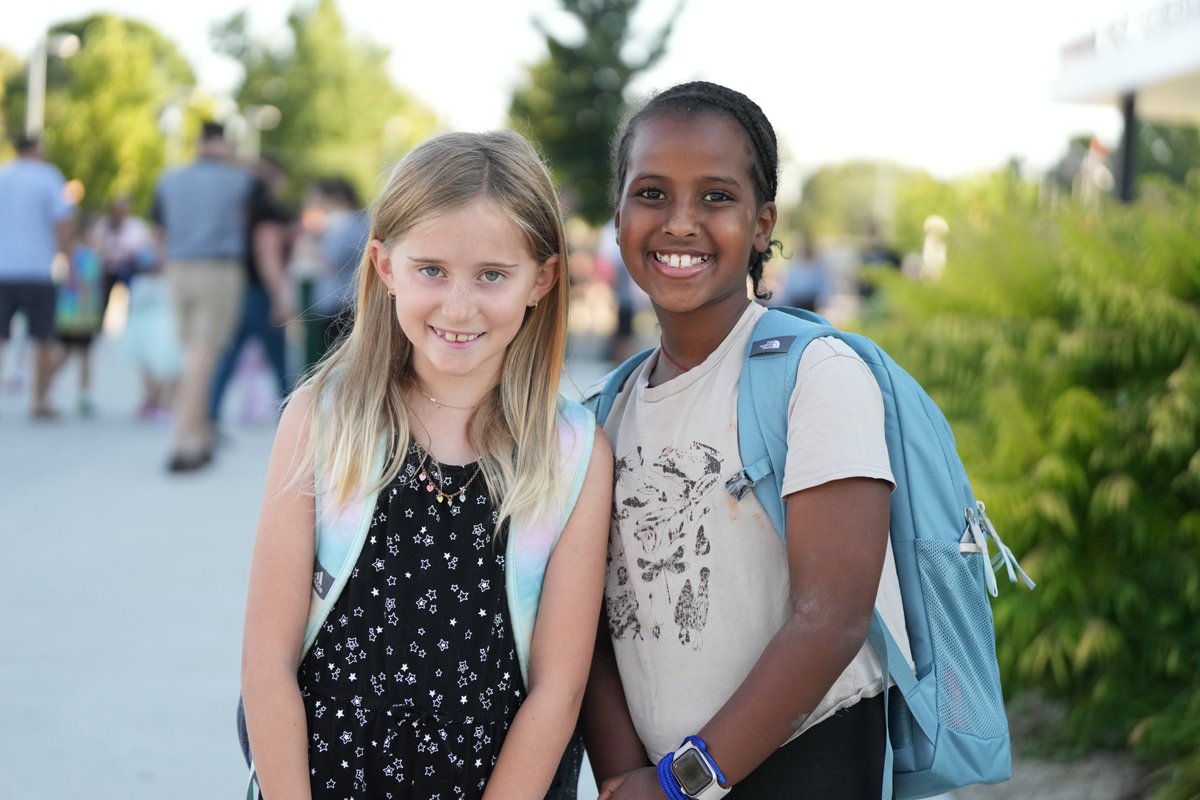 BSDEducation's tweet photo. π The first day of school is more than new backpacks - itβs an investment in our future. Strong schools mean a stronger workforce, safer neighborhoods & better quality of life. In BSD, weβre committed to high-quality education for each & every student. π #BSDproud https://t.co/SU1zTtx7mJ