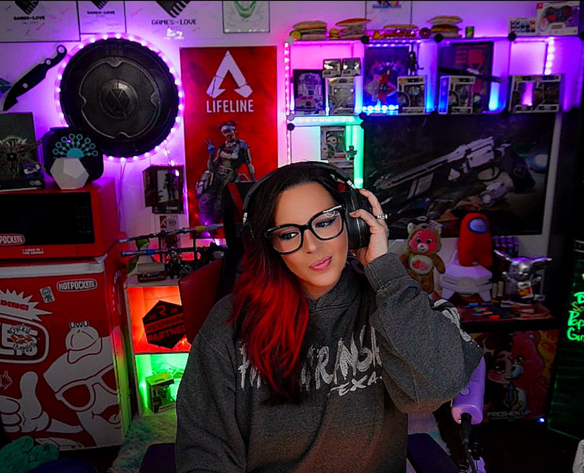 Going LIVE in the bayou! 🌾💥
I’m hunting hunters, dodging zombies, and probably making VERY questionable choices…

👀 Place your bets: survive or spectacular fail?
📺 kick.com/karebearxp
📺 twitch.tv/karebearxp

#HuntShowdown #Hunt1896 #HuntLive #FPSGames #StreamerLife