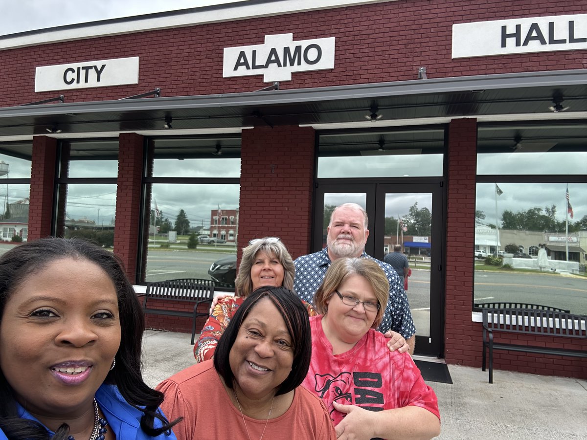Georgia Cities (@gacities) on Twitter photo Artiffany of GMA's Member Services Consulting team makes a stop in #AlamoGa to take a #CityHallSelfie! <a href="/ELGL50/">ELGL: Engaging Local Government Leaders</a> Artiffany of GMA's Member Services Consulting team makes a stop in #AlamoGa to take a #CityHallSelfie! <a href="/ELGL50/">ELGL: Engaging Local Government Leaders</a>