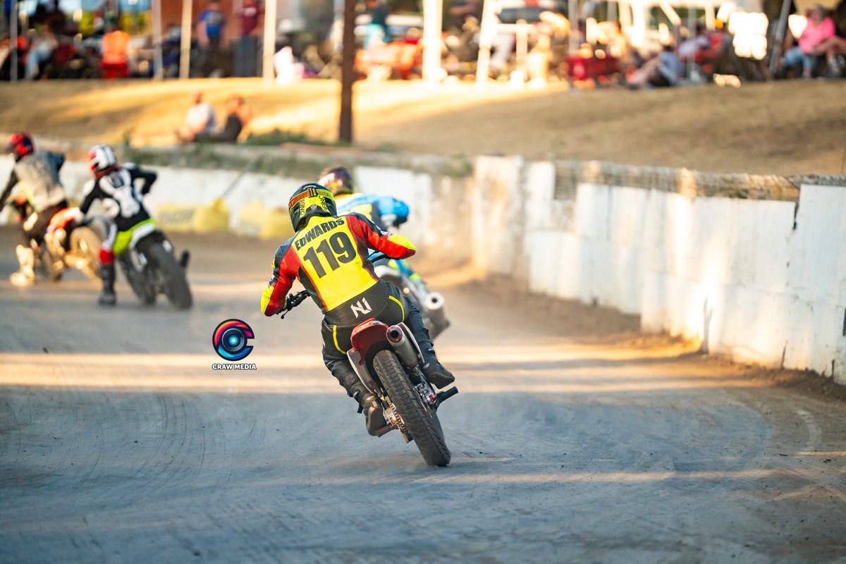 CrawMedia's tweet photo. Summer vibes at the track. https://t.co/ftZu82mjH7
