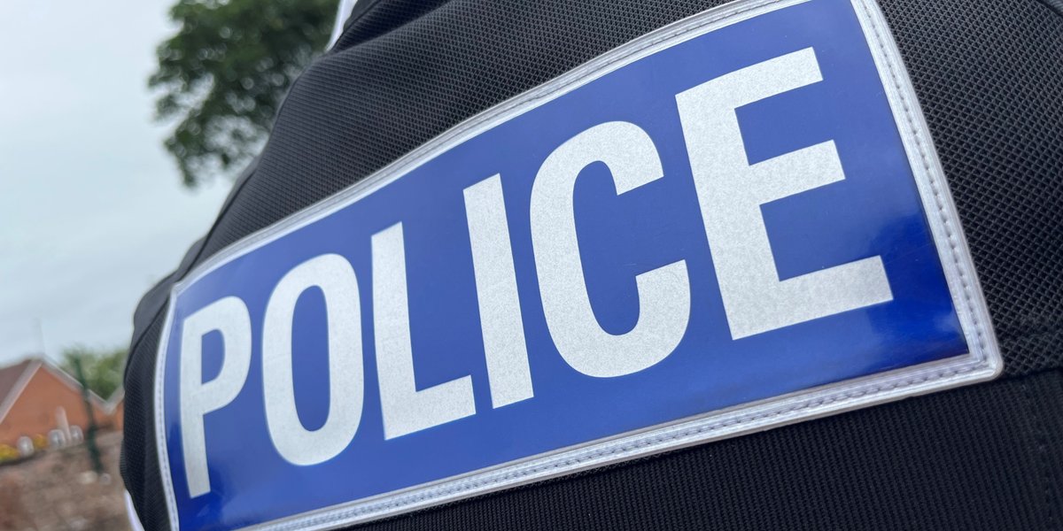 🔴 POLICE RECRUITMENT COLLAPSE 🔴

Police recruitment in the UK has dropped 17% in just one year.

Leavers continue to outnumber joiners.

We asked serving and former officers why so few want to join, and the answers are brutal.

👇🧵