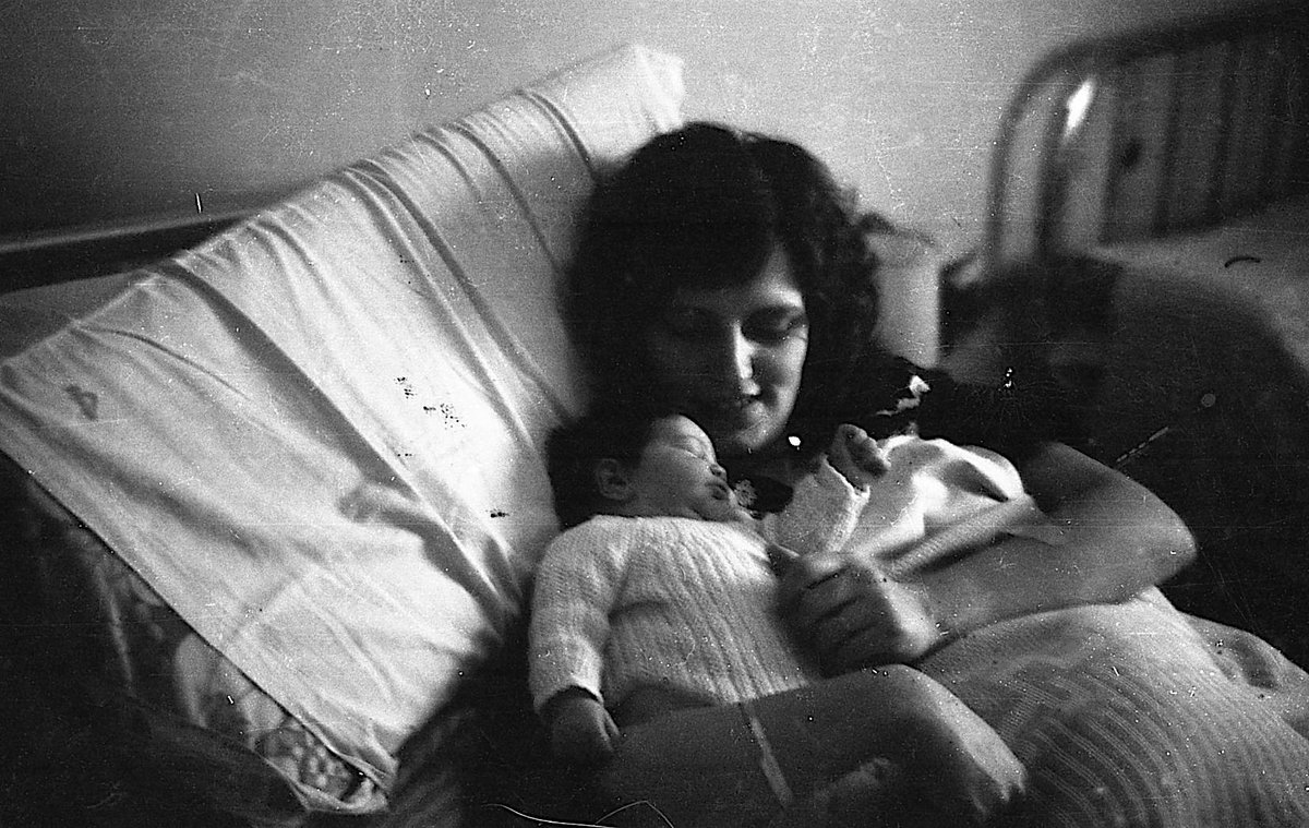Marco_Teruggi's tweet photo. Hoy cumple años #ClaraAnahí Mariani Teruggi, mi prima. Fue secuestrada por la dictadura en 1976 en un operativo en que asesinaron a cinco compañeros, entre los cuales su madre, mí tía, Diana Teruggi. Su padre, Daniel, fue asesinado nueve meses depués. Dese entonces la buscamos. https://t.co/YTS8jGVmaU
