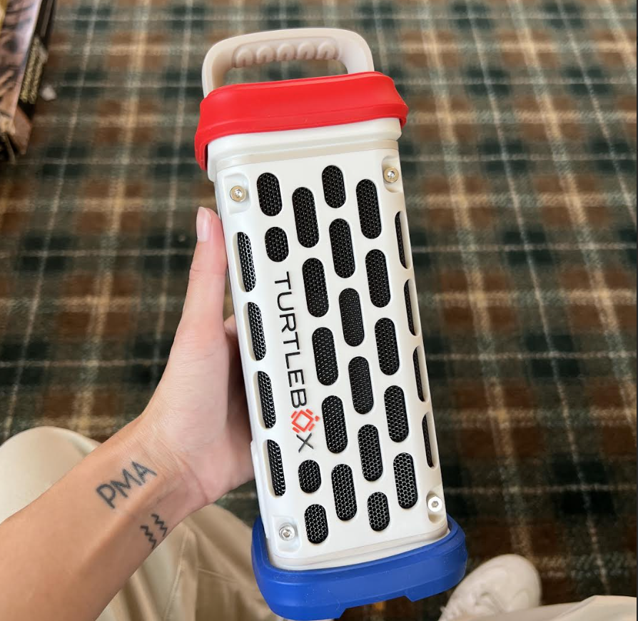 Dan Mitchell (@realdanmitchell) on Twitter photo I partnered with Garage Beer and Turtle Box to give away this SICK Bills speaker to one of you! If you want to enter:
1. Retweet this post
2. Follow <a href="/drinkgaragebeer/">Garage Beer</a> and <a href="/realdanmitchell/">Dan Mitchell</a>
My friends at Garage Beer will reach out to the winner! #BillsMafia I partnered with Garage Beer and Turtle Box to give away this SICK Bills speaker to one of you! If you want to enter:
1. Retweet this post
2. Follow <a href="/drinkgaragebeer/">Garage Beer</a> and <a href="/realdanmitchell/">Dan Mitchell</a>
My friends at Garage Beer will reach out to the winner! #BillsMafia