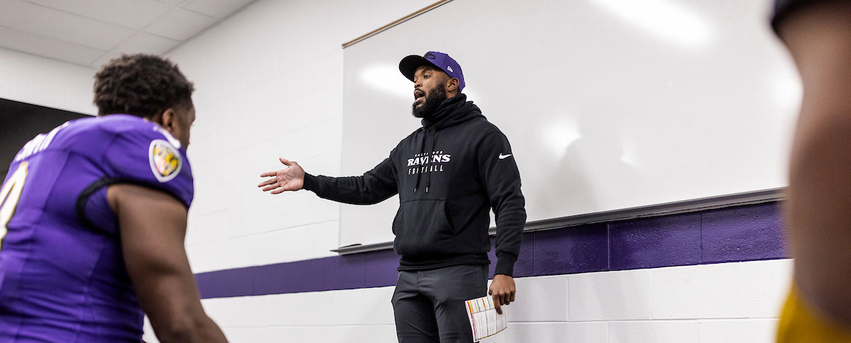 North Texan (@northtexan) on Twitter photo UNT Homecoming isn’t until Oct. 18, but former @meangreenfb player Zach Orr (<a href="/ZO35/">Zachary Orr</a>) will have his own HoCo when his <a href="/Ravens/">Baltimore Ravens</a> play the Cowboys Aug. 16. We talked about his transition from player to defensive coordinator:
northtexan.unt.edu/issues/2025-fa… UNT Homecoming isn’t until Oct. 18, but former @meangreenfb player Zach Orr (<a href="/ZO35/">Zachary Orr</a>) will have his own HoCo when his <a href="/Ravens/">Baltimore Ravens</a> play the Cowboys Aug. 16. We talked about his transition from player to defensive coordinator:
northtexan.unt.edu/issues/2025-fa…