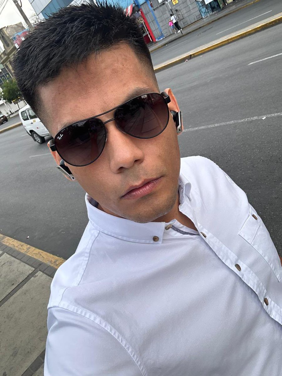 D27Bm's tweet photo. 😇 https://t.co/kblCMJEmqx