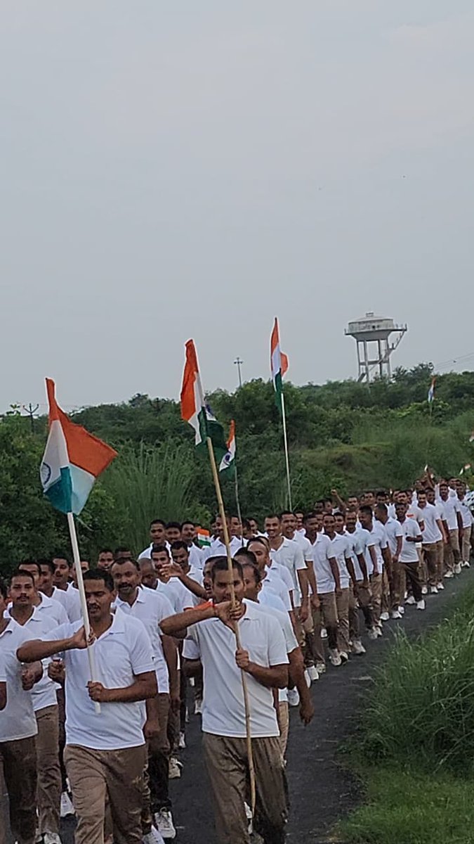 दिनाँक 12.08.25 को ADG श्री ज्योति नारायण, संस्था प्रमुख, PTS कालपी महोदय द्वारा 
आजादी का अमृत महोत्सव के अवसर पर तिरंगा यात्रा प्रारम्भ की गयी जिसमे संस्था मे नियुक्त समस्त वरिष्ठ अधिकारी/कर्मचारी व प्रशिक्षुओं ने भाग लिया।