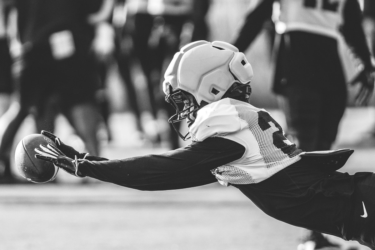 Boilers in black &amp; white ⚫️⚪️