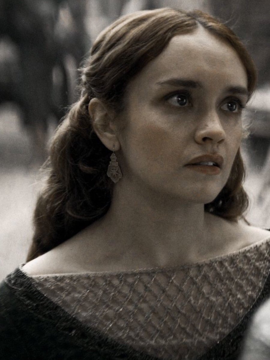 ❤︎ (@alicentpics) on Twitter photo 