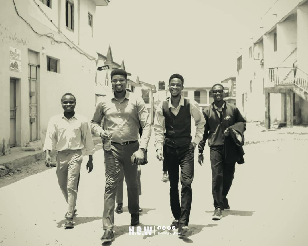 de_ableman's tweet image. To father a generation is to:
•See beyond their flaws and nurture their potential.
•Protect without caging. Correct without crushing.
•Affirm their sonship even when they fail.
•Model longevity in the faith, not just hype.
#BookAlert #Fathered #Incoming