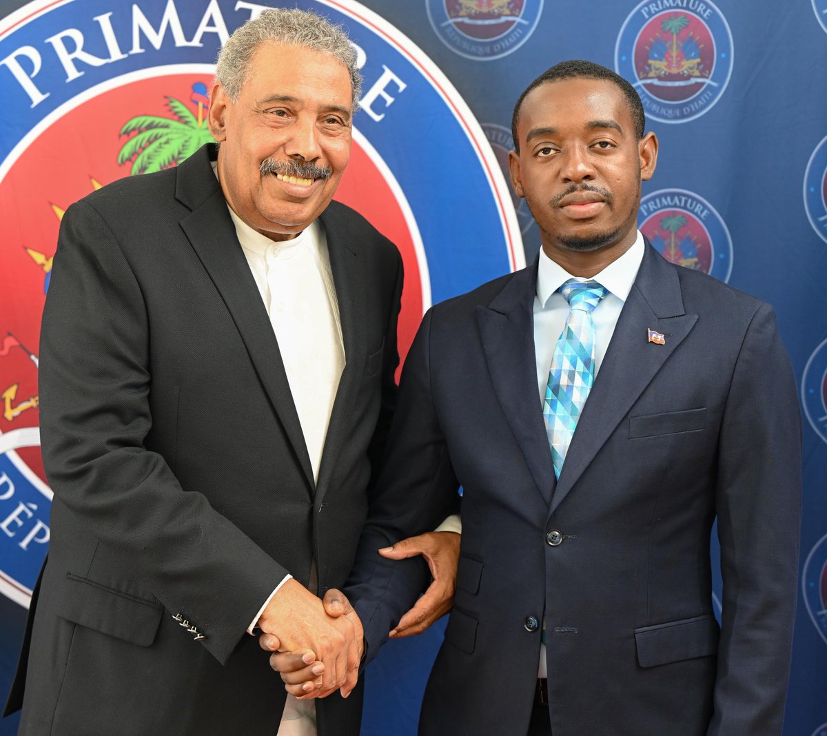 COMMUNIQUÉ DE PRESSE

Le Gouvernement lance les commémorations nationales de la cérémonie du Bois-Caïman

Port-au-Prince, le 12 août 2025 – À l’occasion de la 21e édition des « Mardis de la Nation », le Gouvernement d’Haïti place la commémoration historique du 14 août au cœur de