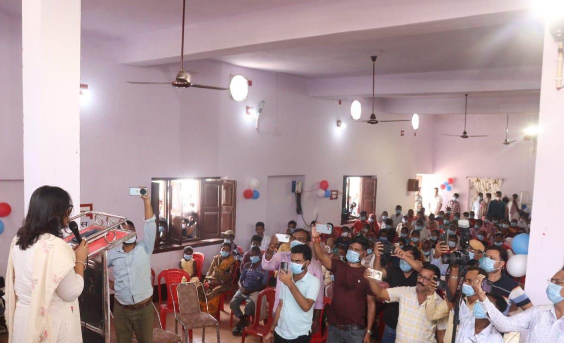 DC Godda (@dcgodda) on Twitter photo ◆ टीबी मरीजों को मिला पोषण और सम्मान।
प्रधानमंत्री टी०बी० मुक्त भारत अभियान अन्तर्गत अदानी फाउण्डेशन गोड्डा द्वारा निक्षय मित्र बनकर जिले के 300 ईलाजरत टी०बी० रोगियों को गोद लिया गया।
<a href="/JharkhandCMO/">Office of Chief Minister, Jharkhand</a>
<a href="/prdjharkhand/">IPRD Jharkhand</a>
<a href="/iprdgodda/">Iprd Godda</a> ◆ टीबी मरीजों को मिला पोषण और सम्मान।
प्रधानमंत्री टी०बी० मुक्त भारत अभियान अन्तर्गत अदानी फाउण्डेशन गोड्डा द्वारा निक्षय मित्र बनकर जिले के 300 ईलाजरत टी०बी० रोगियों को गोद लिया गया।
<a href="/JharkhandCMO/">Office of Chief Minister, Jharkhand</a>
<a href="/prdjharkhand/">IPRD Jharkhand</a>
<a href="/iprdgodda/">Iprd Godda</a>