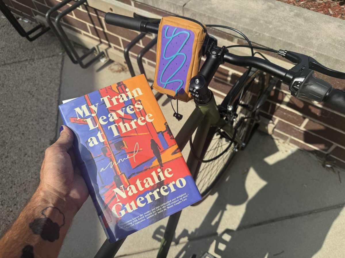 FA_Writing's tweet image. Bike riding 🤝 supporting your local library.