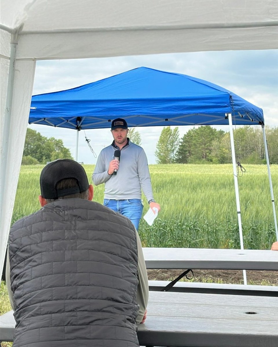 Curious about how humics and carbon can improve your farm’s productivity and soil health? 🌱

At the recent @brrg_ag Field Day, CMN’s Innovation Agronomist, Steve Cowan, shared how CMN is investing in local 3rd party, replicated trial data to be able to bring more data towards