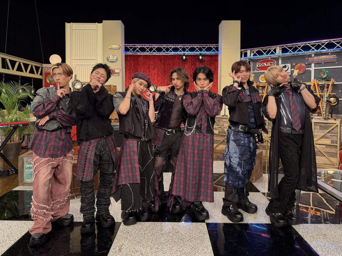 BALLISTIK BOYZ (@ballistik_fext) on Twitter photo 日本テレビ『バリバリ!バンドやろうぜ!!』
ご覧いただきありがとうございました✨
┈┈┈
▼見逃し配信はこちら
tver.jp/episodes/epcxs…
┈┈┈
来週もお楽しみ🎸🔥
<a href="/BBBY_BBZ_/">【公式】バリバリ!バンドやろうぜ!!</a>
#バリバリバンドやろうぜ #BBBY
#BALLISTIKBOYZ 日本テレビ『バリバリ!バンドやろうぜ!!』
ご覧いただきありがとうございました✨
┈┈┈
▼見逃し配信はこちら
tver.jp/episodes/epcxs…
┈┈┈
来週もお楽しみ🎸🔥
<a href="/BBBY_BBZ_/">【公式】バリバリ!バンドやろうぜ!!</a>
#バリバリバンドやろうぜ #BBBY
#BALLISTIKBOYZ