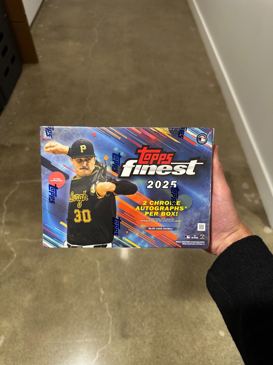 🚨 GIVEAWAY 🚨

We're giving away a FREE box of 2025 Topps Finest Baseball!

To Enter:
• Like this post
• Follow @fanaticscollect

That's all...good luck! 🔥