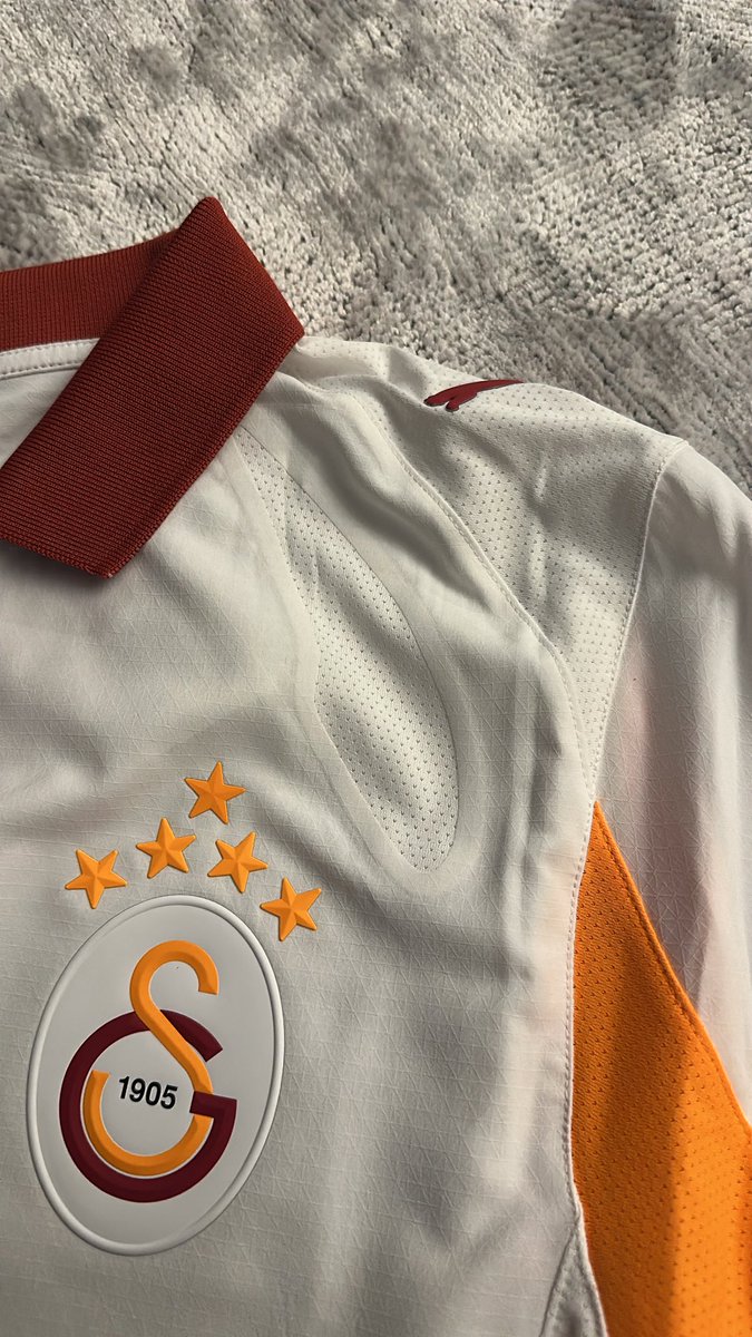 TifosoGala's tweet photo. Çok güzelsin ki… 🤍 https://t.co/eUZK5inj17