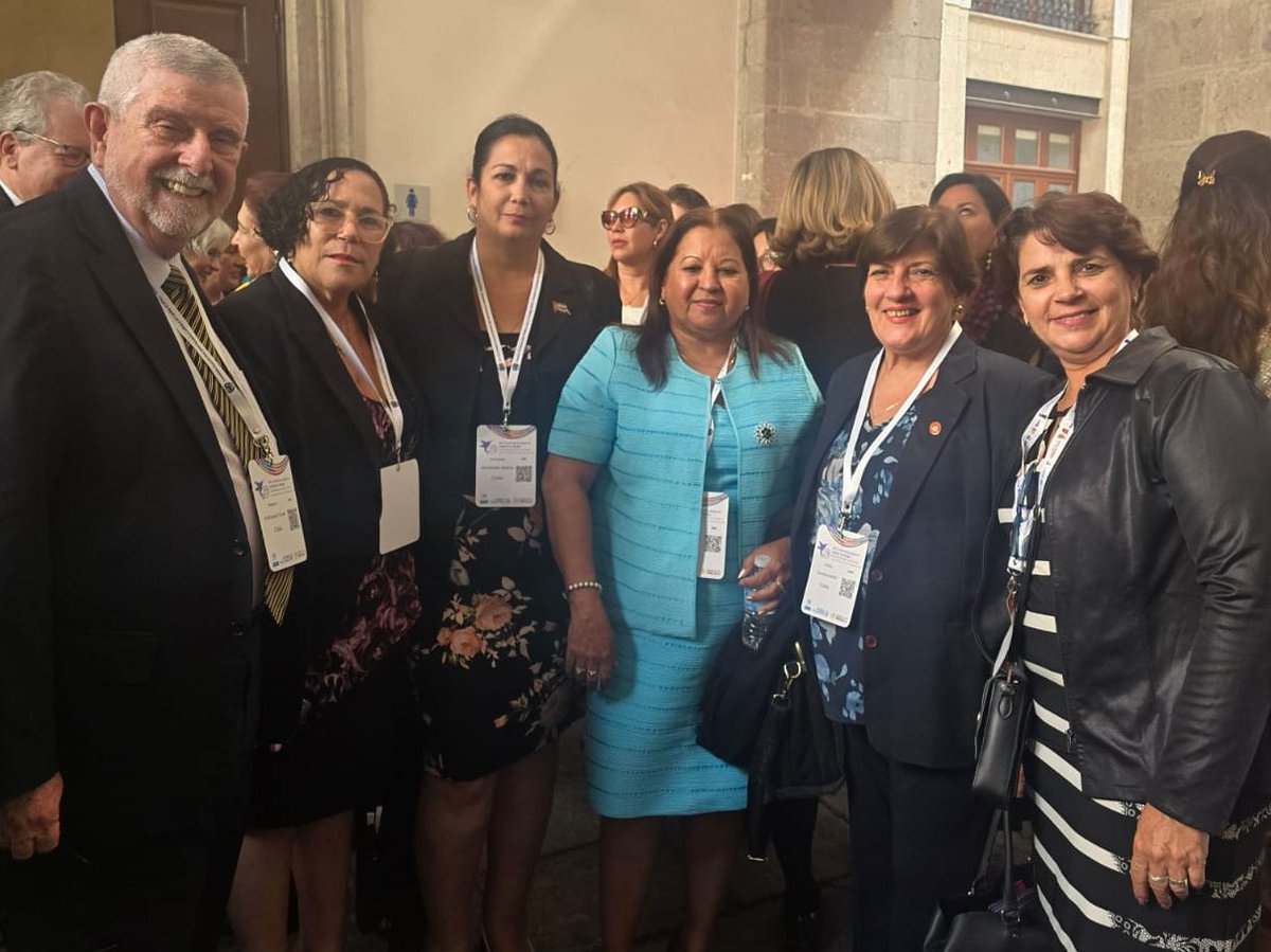 Marcos Rodríguez Costa (@marcosrguezc) on Twitter photo Acompañé a Sec. General de <a href="/FMC_Cuba/">FMC de Cuba</a>, <a href="/TeresaBoue/">@SecGFMC</a> y delegación cubana, en la sesión inaugural de la XVI Conferencia Regional sobre la Mujer de América Latina y el Caribe.
Desde Palacio Nacional, la presidenta <a href="/Claudiashein/">Claudia Sheinbaum Pardo</a> encabezó el acto, en compañía de la secretaria <a href="/CitlaHM/">Citlalli Hernández Mora</a> Acompañé a Sec. General de <a href="/FMC_Cuba/">FMC de Cuba</a>, <a href="/TeresaBoue/">@SecGFMC</a> y delegación cubana, en la sesión inaugural de la XVI Conferencia Regional sobre la Mujer de América Latina y el Caribe.
Desde Palacio Nacional, la presidenta <a href="/Claudiashein/">Claudia Sheinbaum Pardo</a> encabezó el acto, en compañía de la secretaria <a href="/CitlaHM/">Citlalli Hernández Mora</a>