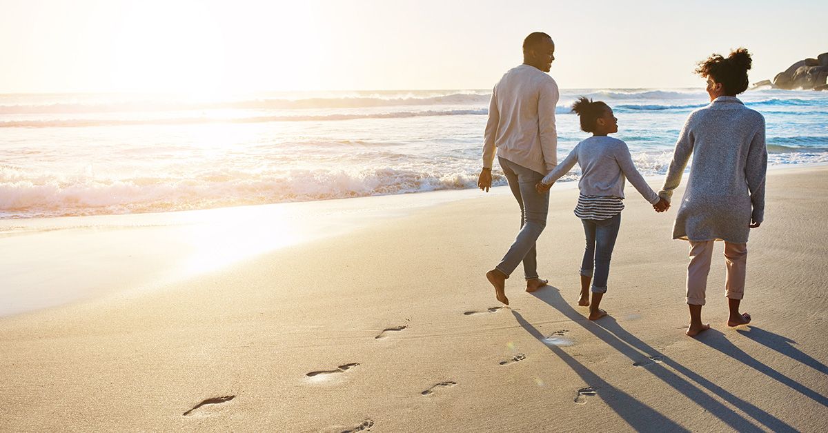 kellymcMS's tweet image. Traveling soon? Before departing, consider taking these steps to keep your data and devices safe. livesocial.seismic.com/tLUiVT