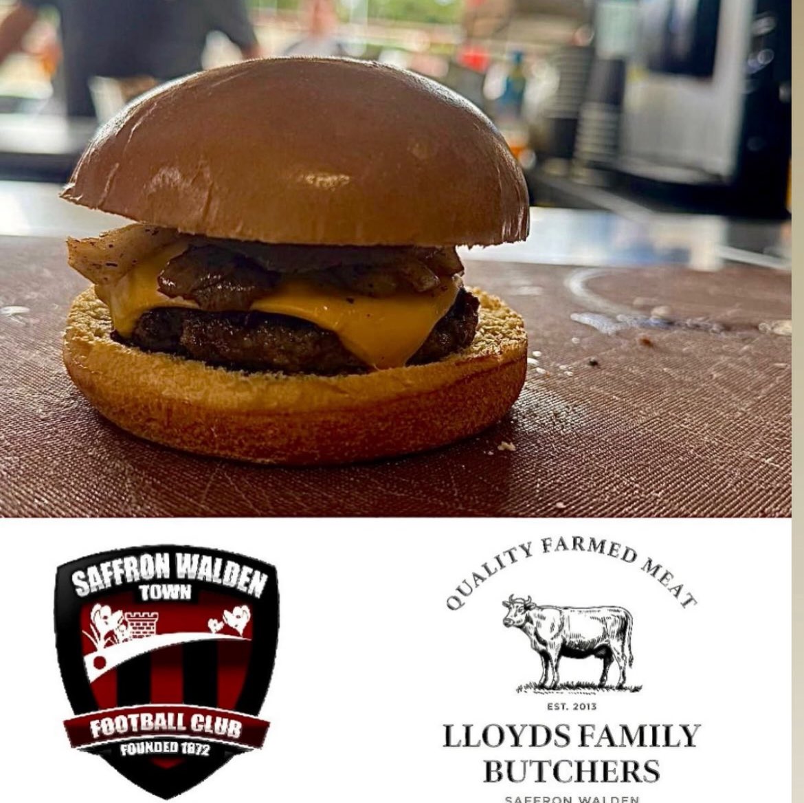 We are pleased to confirm a new partnership with Lloyds Family Butchers.
We have a new burger at the Lane tonight so make sure you give it a try!