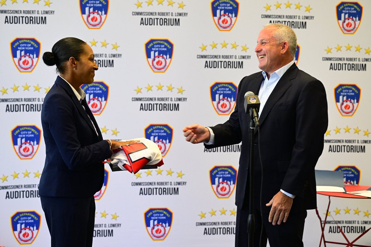 FDNY's tweet image. The #FDNY proudly came out on top!

In a friendly competition with the @NYPDnews to help save lives by increasing blood donations across New York City, the FDNY and its supporters produced a higher percentage of donations than New York’s Finest.

Blood donations are typically low