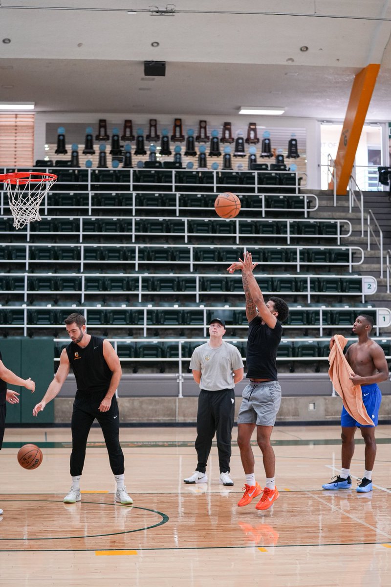 10 years later.. PROS! Thankful to be a small part of both journeys. Just a couple Poly Bears.. Great work this morning in Golden Gym!