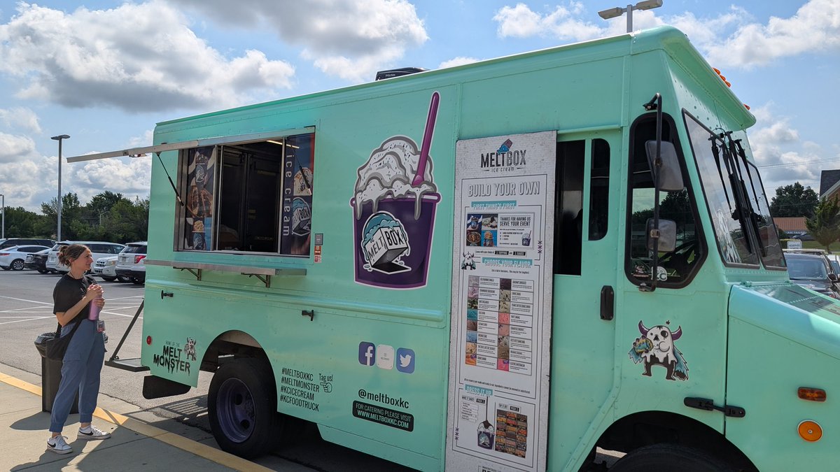 Keri Snyder tweet media