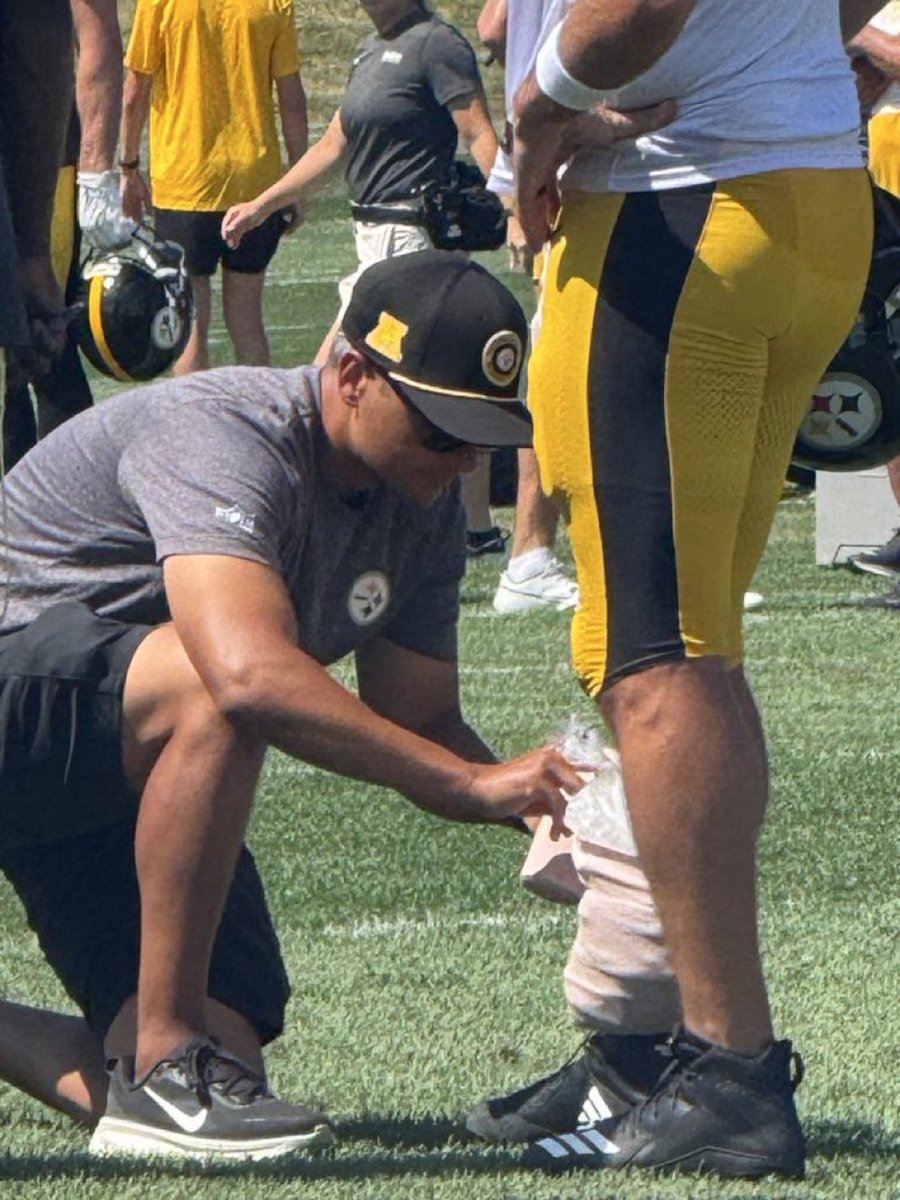 The Standard tweet media